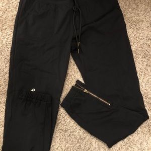ZYIA Black Peak zipper joggers